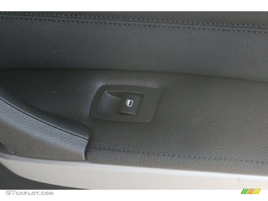 2009 3 Series 335i Sedan - Titanium Silver Metallic / Black photo #26