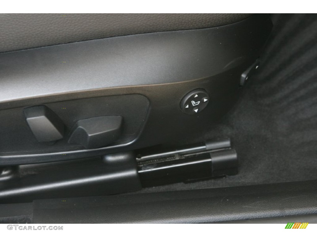2009 3 Series 335i Sedan - Titanium Silver Metallic / Black photo #28