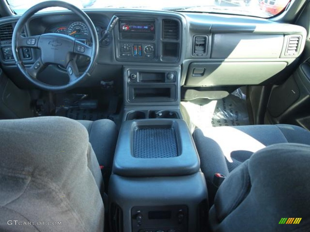 2004 Chevrolet Silverado 2500HD LS Crew Cab 4x4 Dark Charcoal Dashboard Photo #51162549