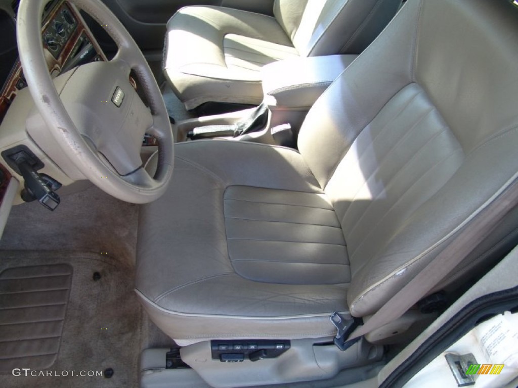 Tan Interior 1998 Volvo S90 Sedan Photo #51162600