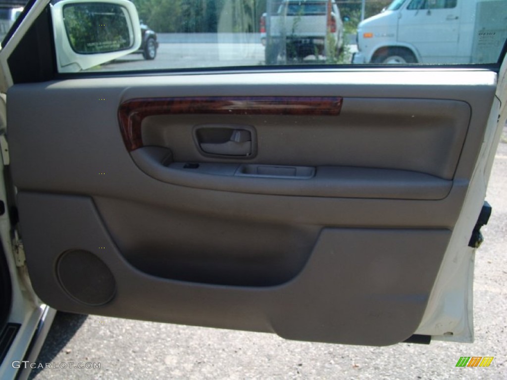 1998 Volvo S90 Sedan Tan Door Panel Photo #51162615