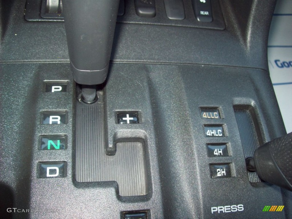 2003 Mitsubishi Montero XLS 4x4 5 Speed Automatic Transmission Photo #51162723