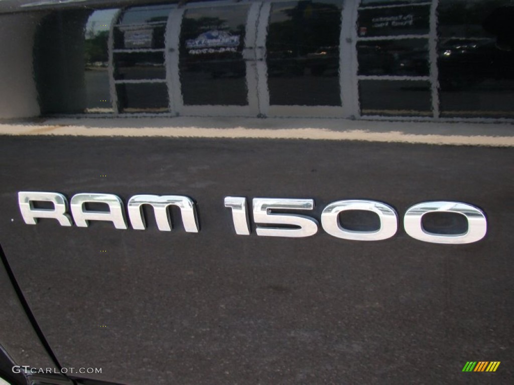 2004 Ram 1500 ST Quad Cab - Black / Dark Slate Gray photo #38