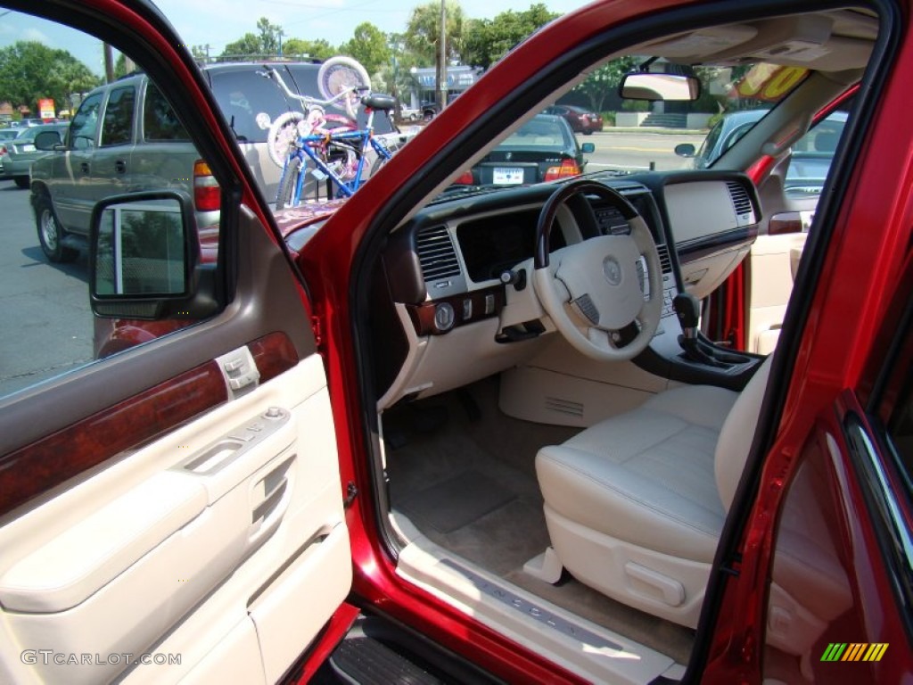 Light Parchment Interior 2003 Lincoln Aviator Luxury Photo #51162909