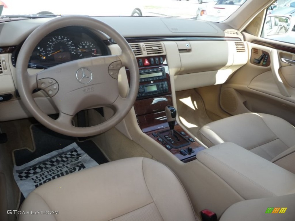 Java Interior 2002 Mercedes-Benz E 320 4Matic Sedan Photo #51163995