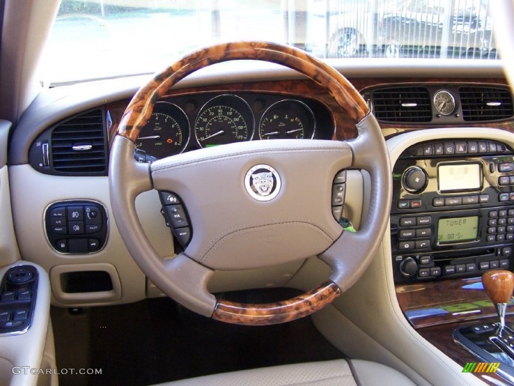 2008 XJ XJ8 L - Botanical Green / Champagne/Charcoal photo #26