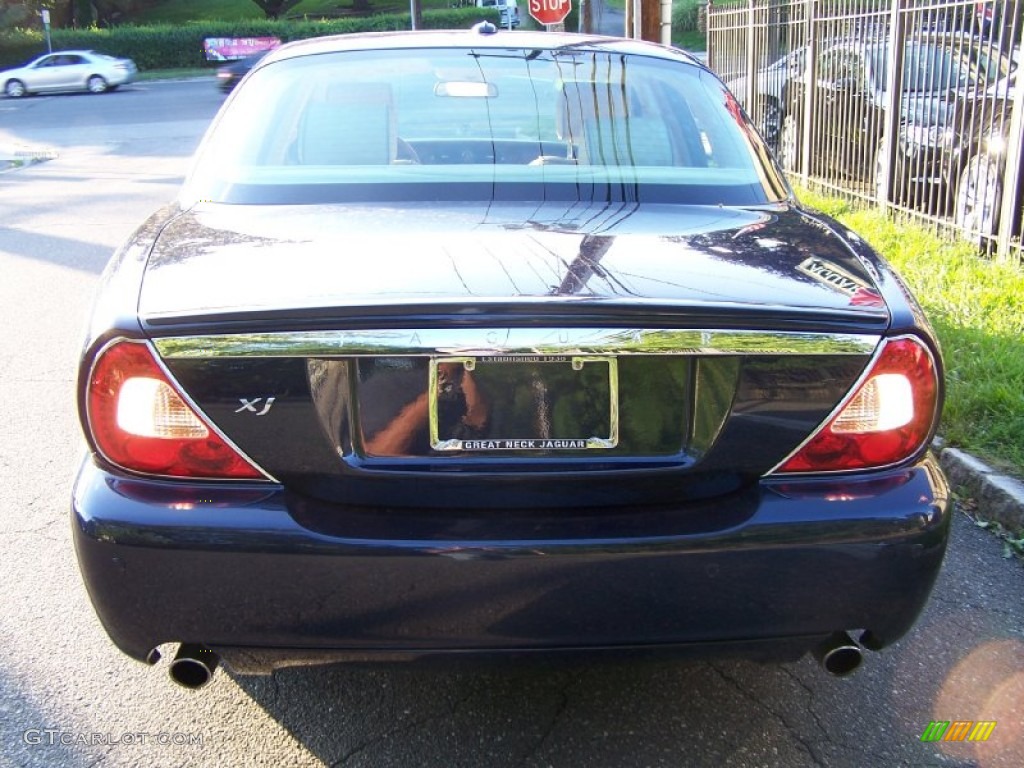 2009 XJ XJ8 - Indigo Blue / Barley/Mocha photo #5