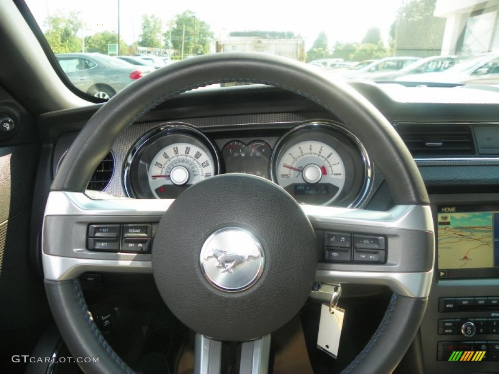 2010 Ford Mustang GT Premium Coupe Charcoal Black/Grabber Blue Steering Wheel Photo #51165753