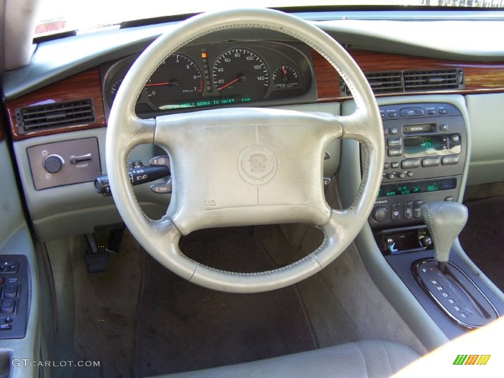 1997 Cadillac Seville SLS Steering Wheel Photos