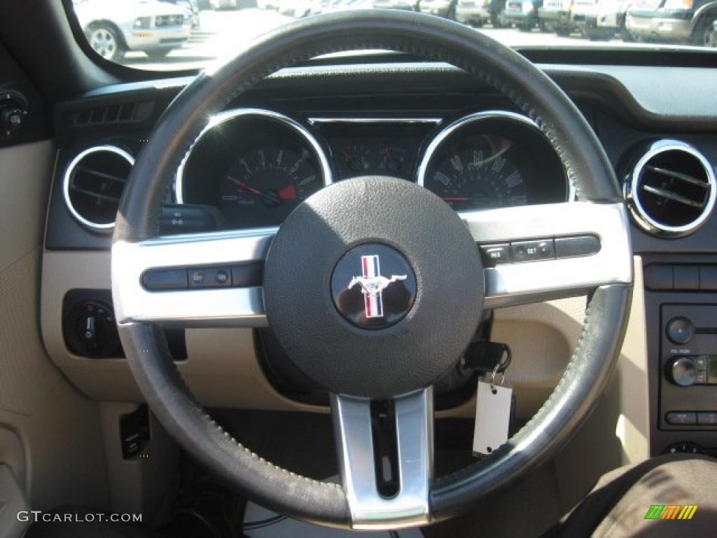 2006 Mustang V6 Premium Convertible - Performance White / Light Parchment photo #24