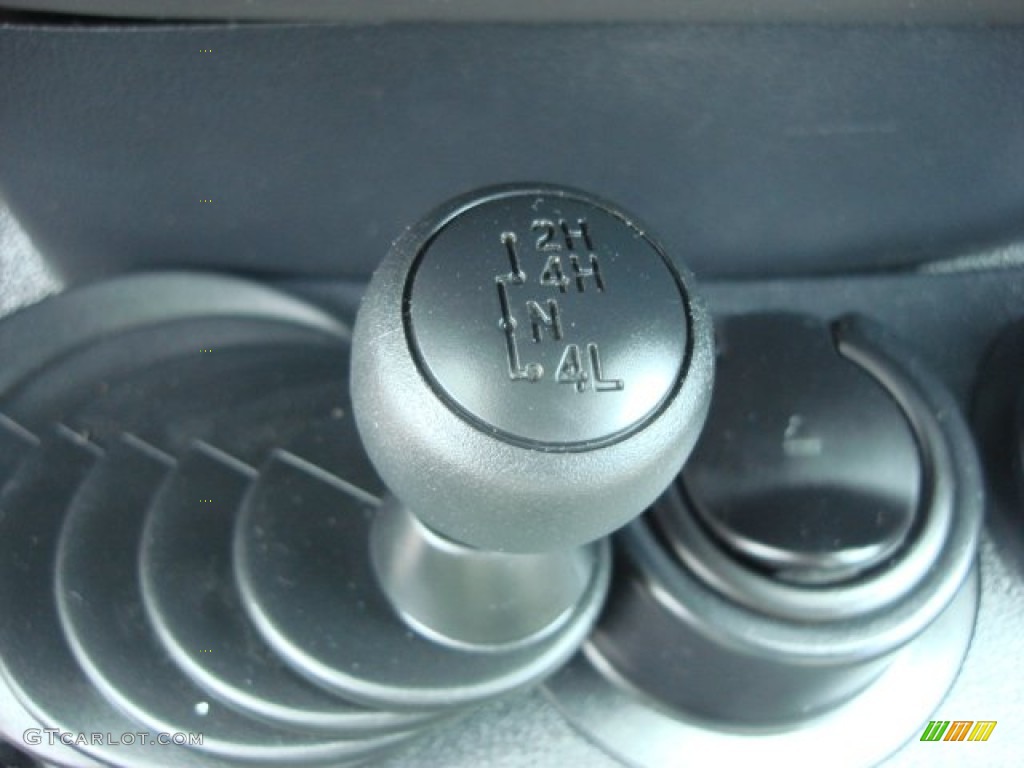 2005 F150 STX Regular Cab 4x4 - Dark Stone Metallic / Medium Flint Grey photo #12