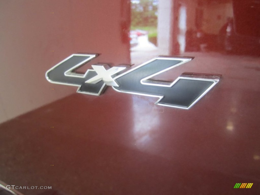 2010 Ford Explorer Sport Trac XLT 4x4 Marks and Logos Photos