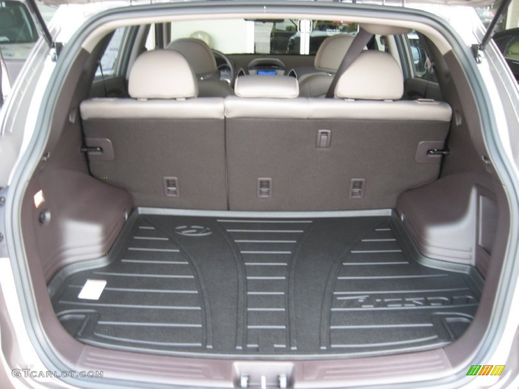 2011 Hyundai Tucson GL Trunk Photo #51173901