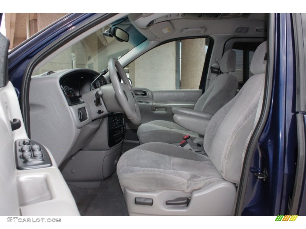 Medium Graphite Interior 2000 Ford Windstar SE Photo #51174279