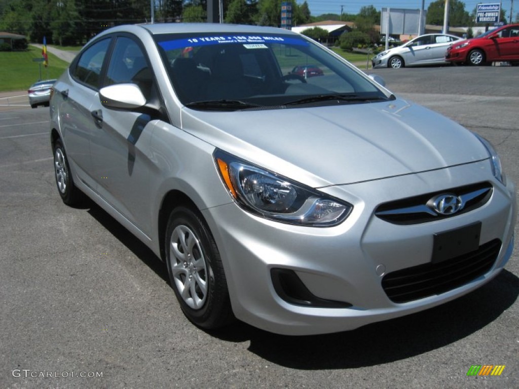 Ironman Silver 2012 Hyundai Accent GLS 4 Door Exterior Photo #51175194
