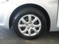 2012 Hyundai Accent GLS 4 Door Wheel and Tire Photo