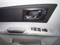 Light Platinum - CTS Sedan Photo No. 12