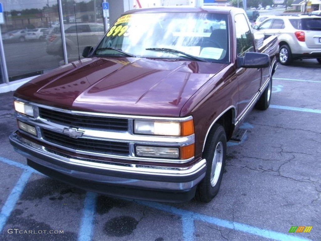1998 C/K C1500 Regular Cab - Dark Carmine Red Metallic / Neutral photo #2