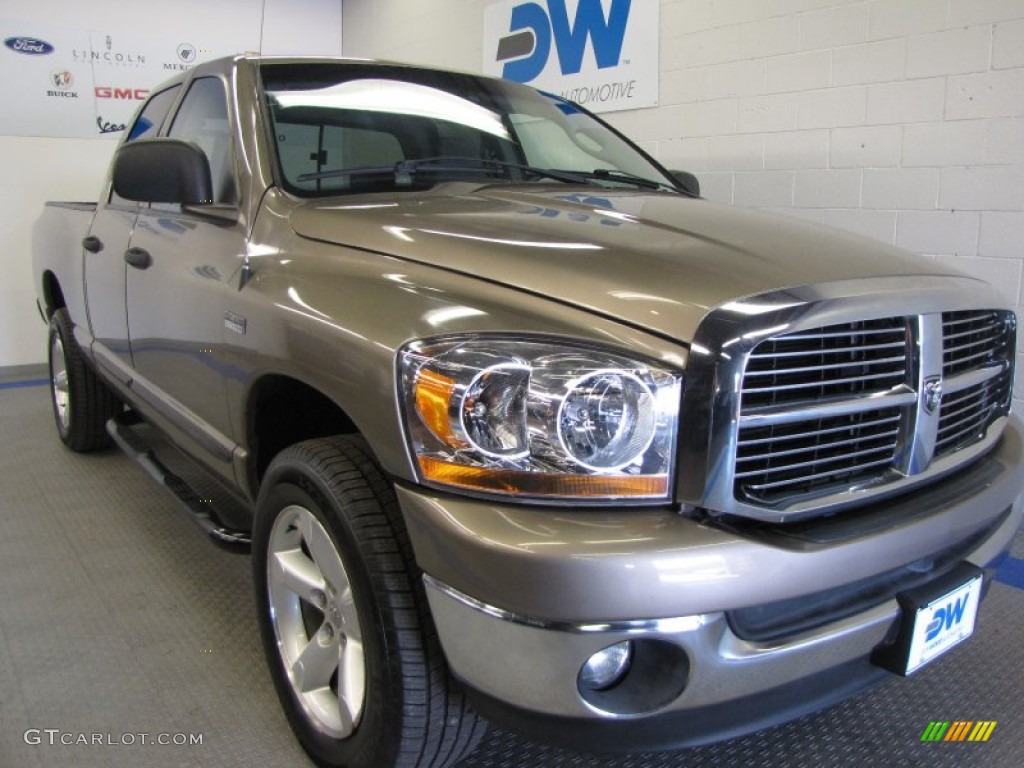 2006 Ram 1500 SLT Quad Cab 4x4 - Light Khaki Metallic / Medium Slate Gray photo #1