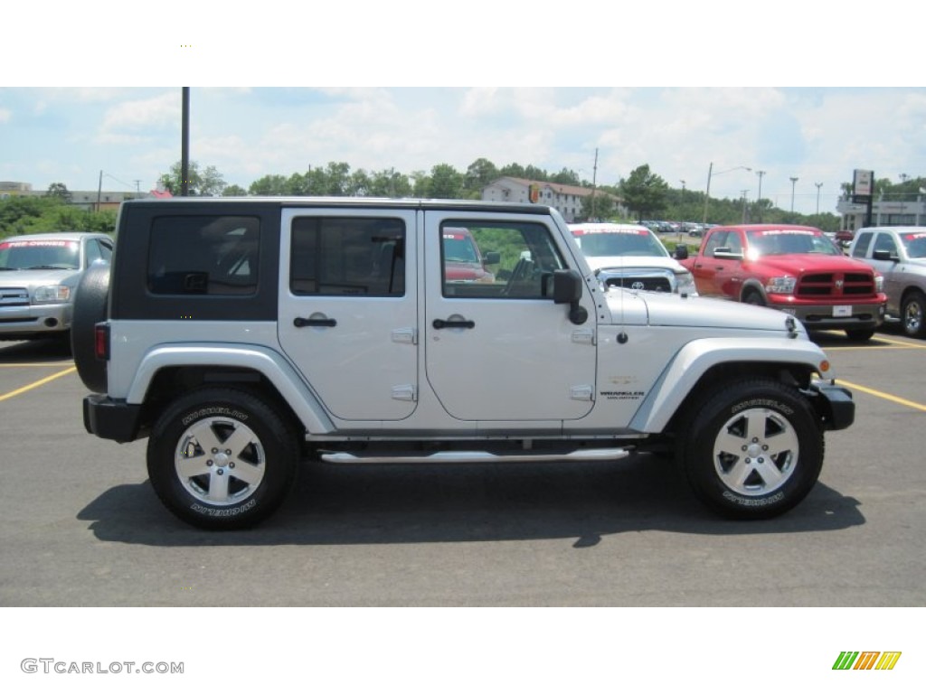 Bright Silver Metallic 2009 Jeep Wrangler Unlimited Sahara 4x4 Exterior Photo #51181854