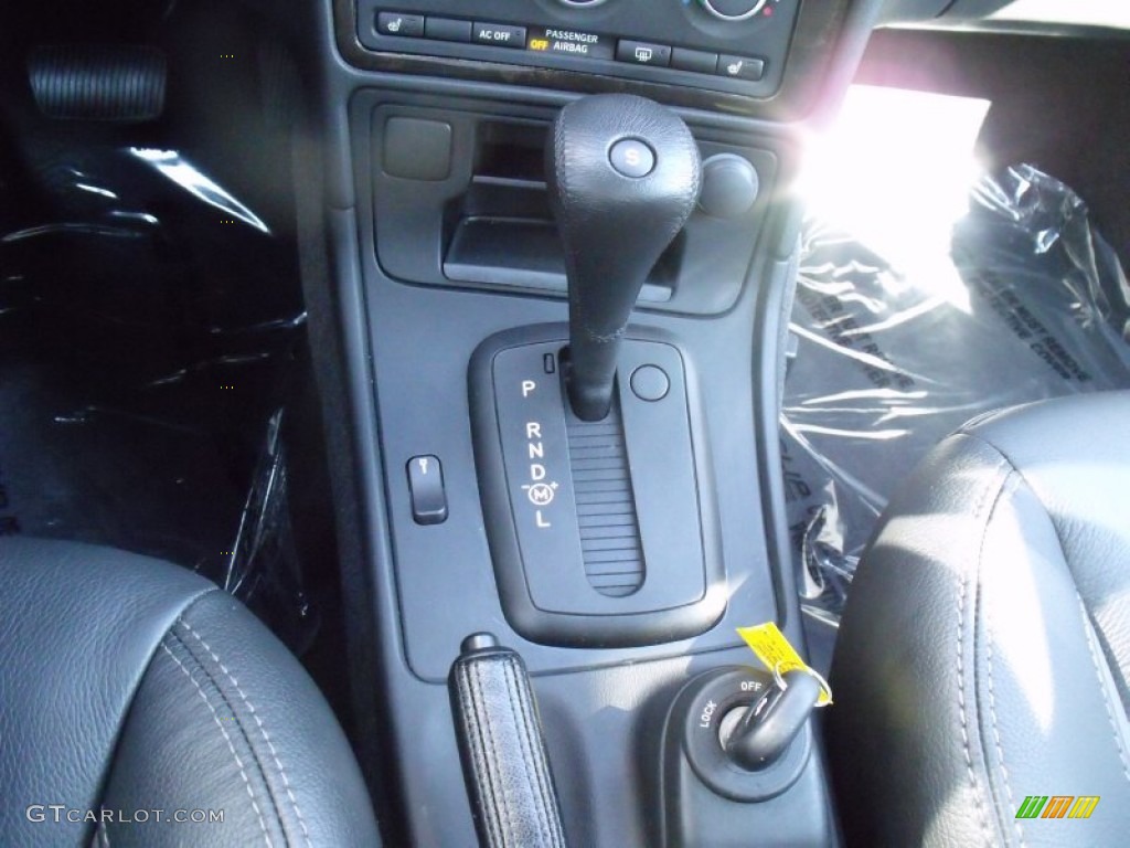 2007 Saab 9-5 Aero SportCombi Wagon Transmission Photos