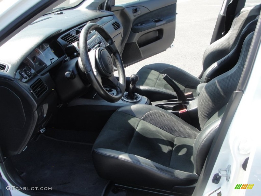 Black Alcantara Interior 2006 Mitsubishi Lancer Evolution IX Photo #51185007