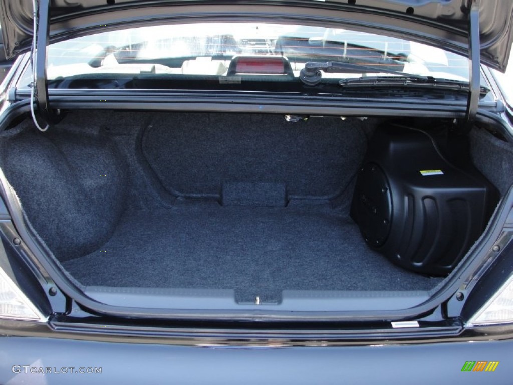2005 Mitsubishi Lancer Evolution VIII Trunk Photo #51185205