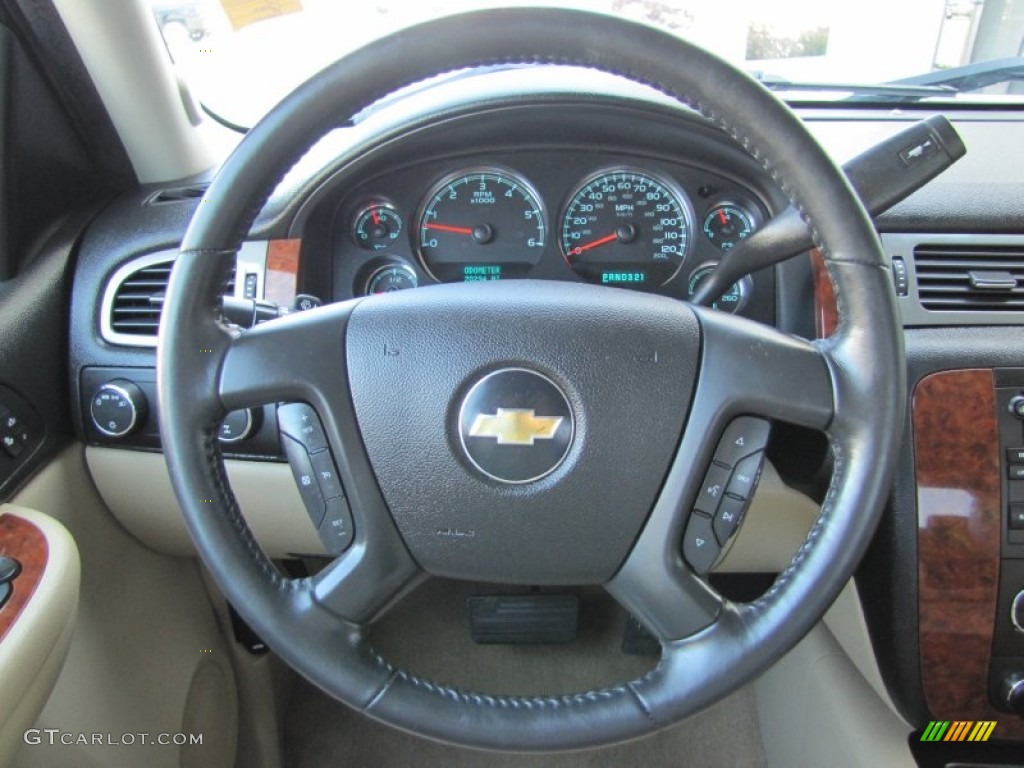 2008 Chevrolet Silverado 1500 LTZ Crew Cab 4x4 Light Cashmere/Ebony Accents Steering Wheel Photo #51186681