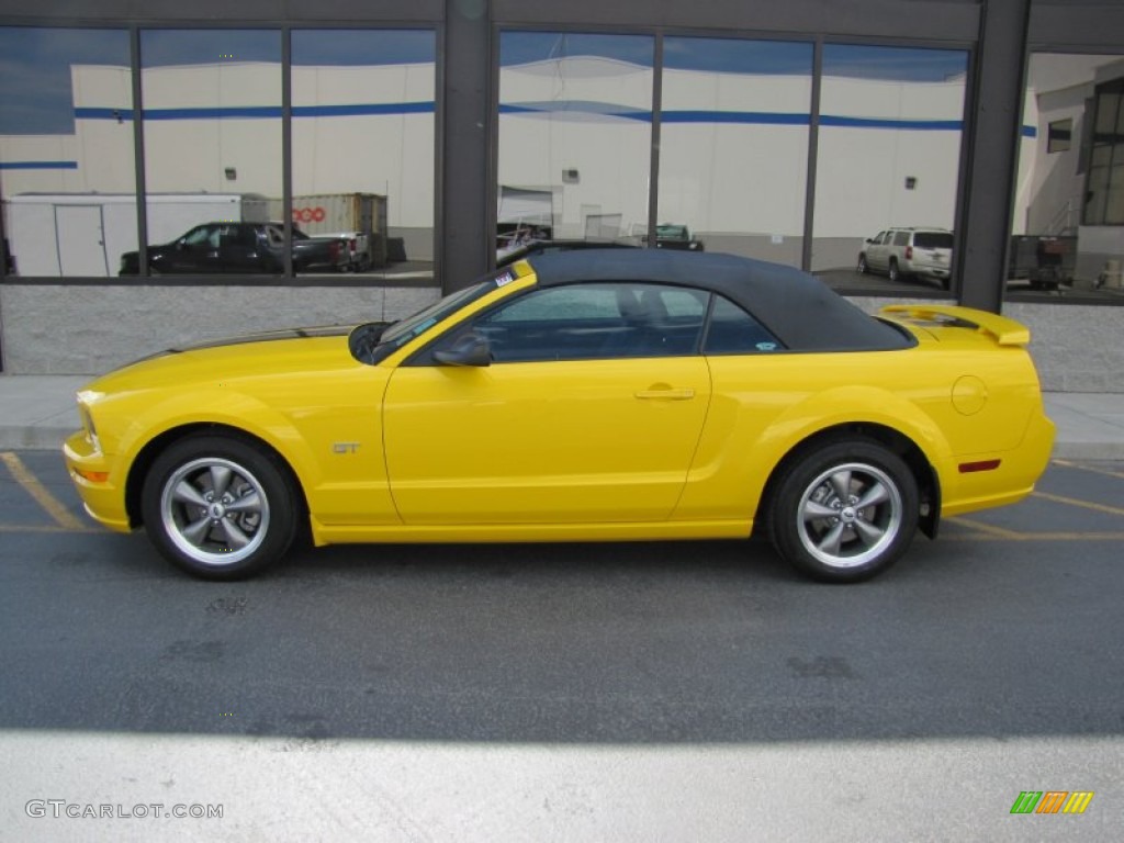 2006 Mustang GT Premium Convertible - Screaming Yellow / Black photo #2