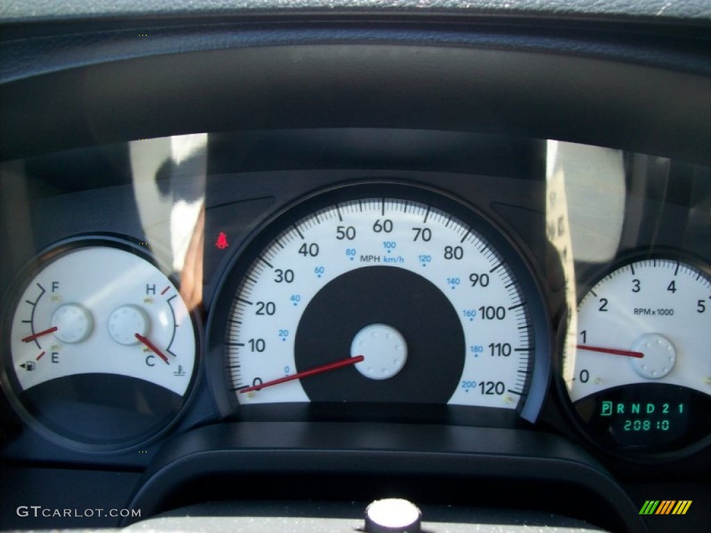 2010 Dodge Dakota Big Horn Crew Cab 4x4 Gauges Photo #51187167