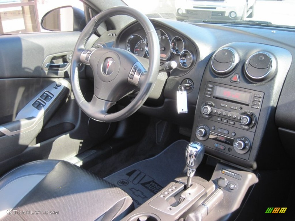 Ebony Black Interior 2008 Pontiac G6 GT Convertible Photo #51187362