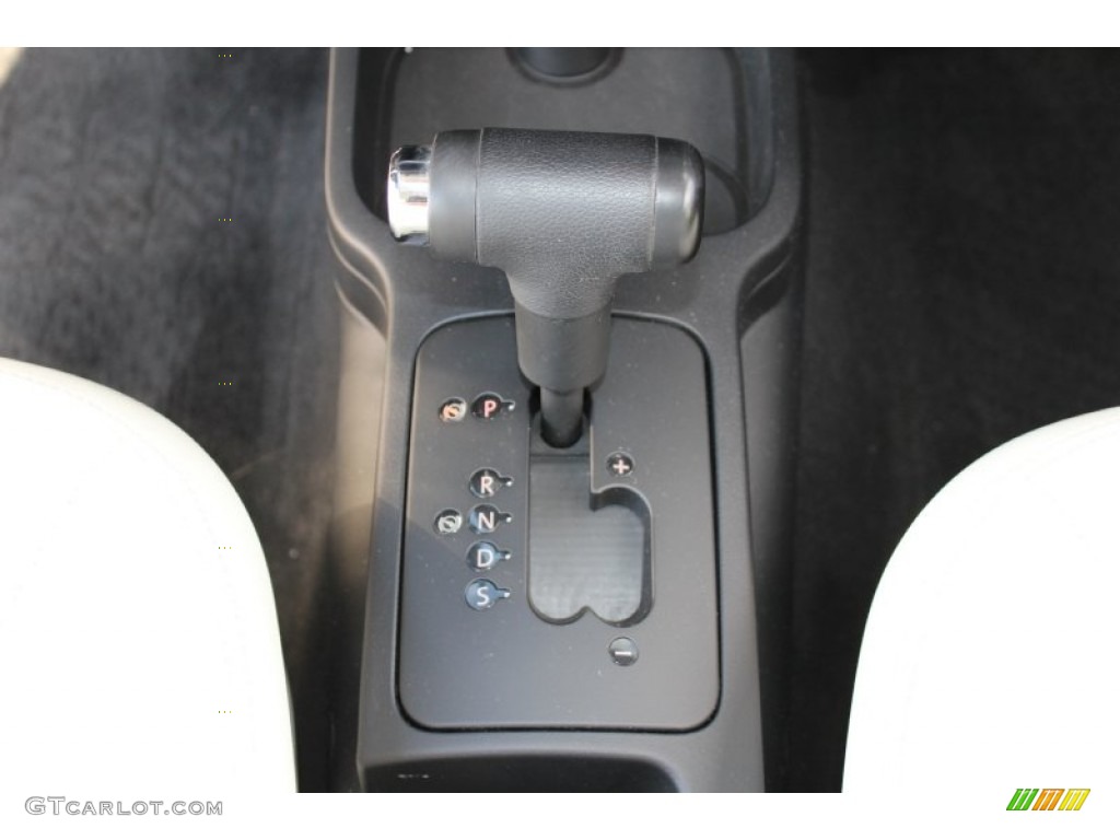 2008 Volkswagen New Beetle Triple White Coupe Transmission Photos