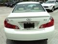 Ivory Pearl - M 35 Sedan Photo No. 7