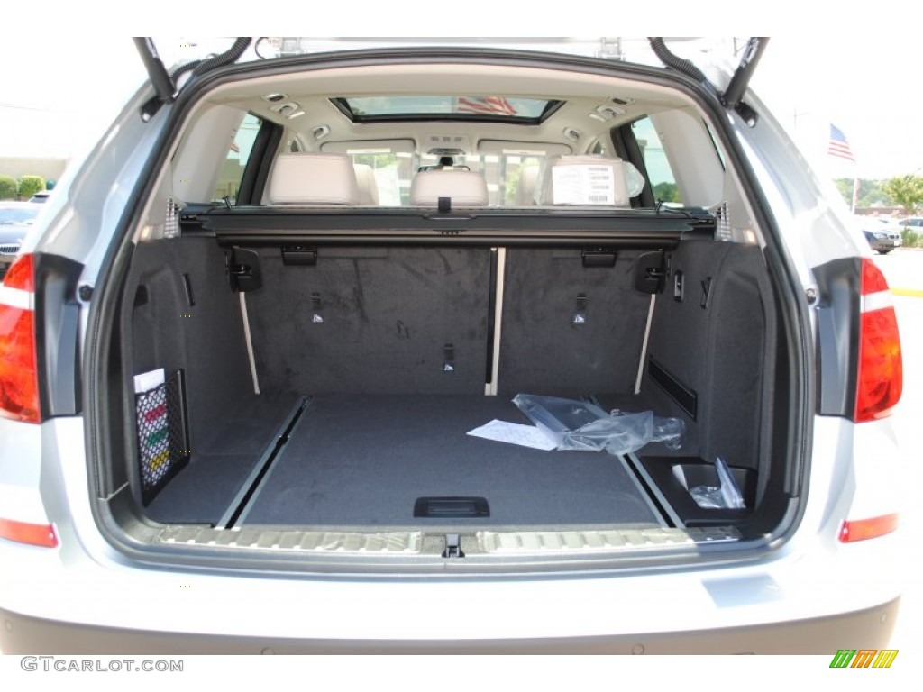 2011 BMW X3 xDrive 35i Trunk Photo #51193426