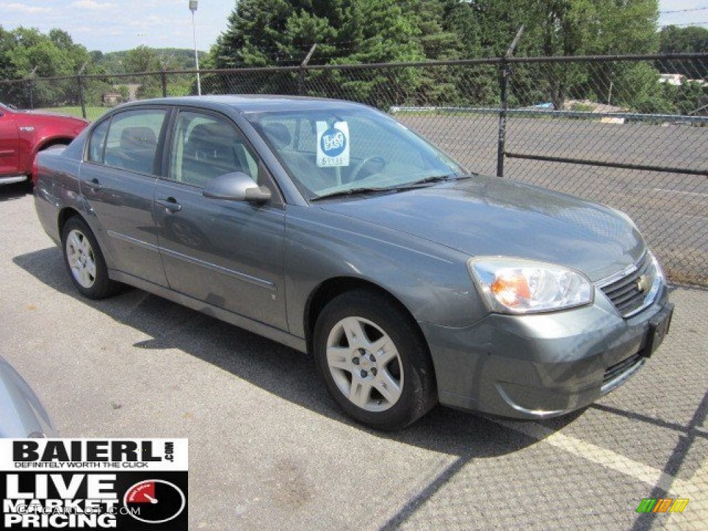 2006 Malibu LT Sedan - Medium Gray Metallic / Titanium Gray photo #1