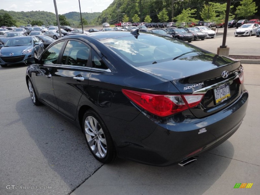 2011 Sonata SE - Pacific Blue Pearl / Gray photo #5