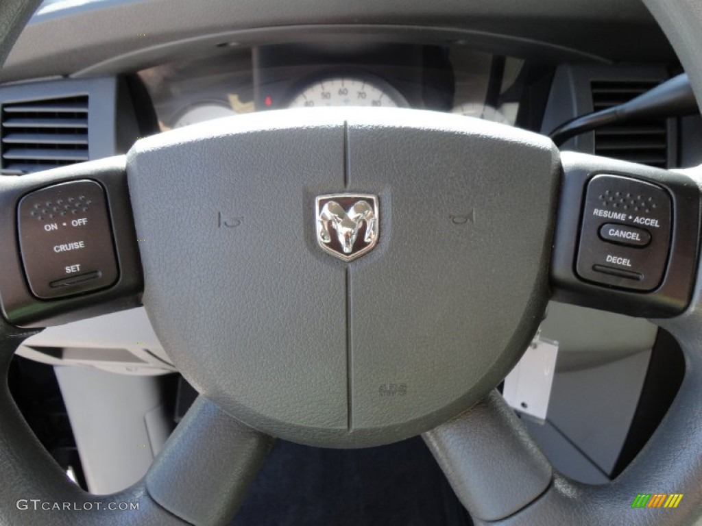 2008 Dodge Durango SXT 4x4 Controls Photo #51198157