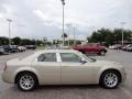 Linen Gold Metallic - 300 C HEMI Photo No. 11