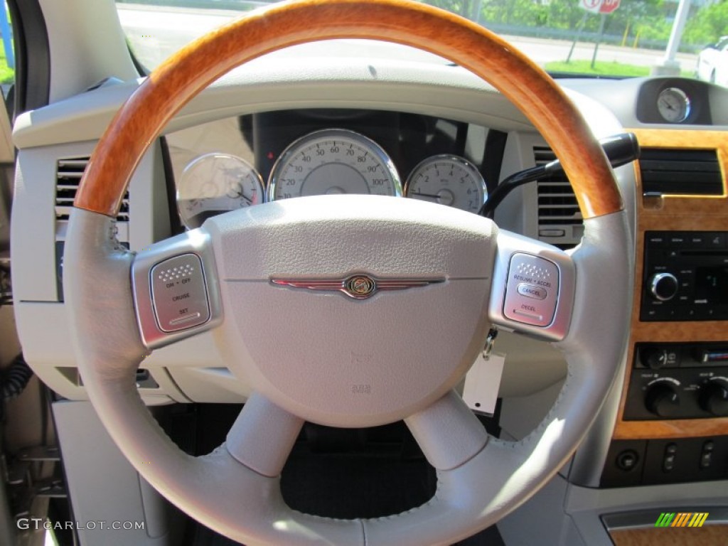 2008 Chrysler Aspen Limited 4WD Light Graystone Steering Wheel Photo #51200480