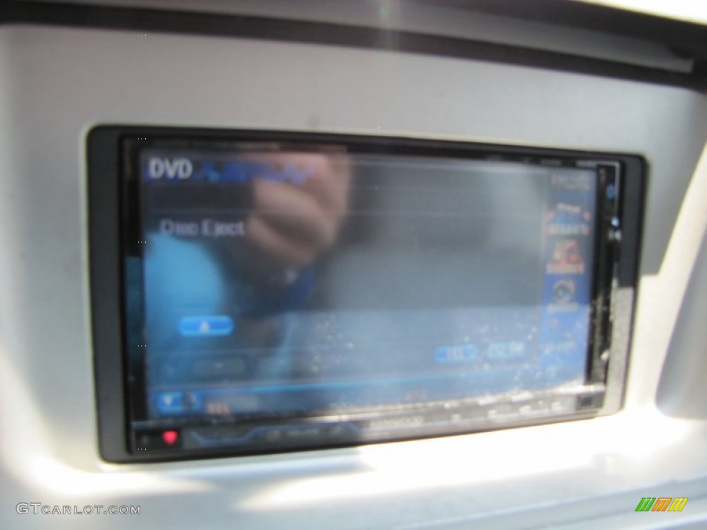 2004 Navigator Ultimate - True Blue Metallic / Dove Grey photo #25