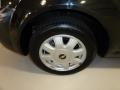 2004 Chevrolet Aveo LS Hatchback Wheel and Tire Photo