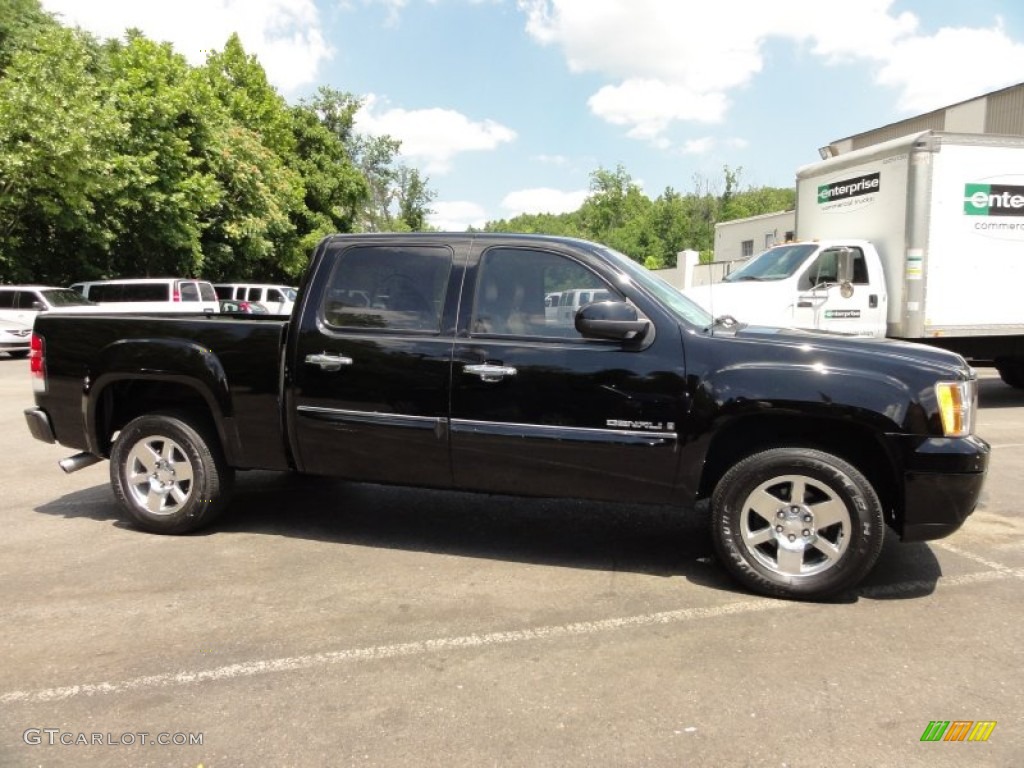 Onyx Black 2007 GMC Sierra 1500 Denali Crew Cab 4WD Exterior Photo #51207521