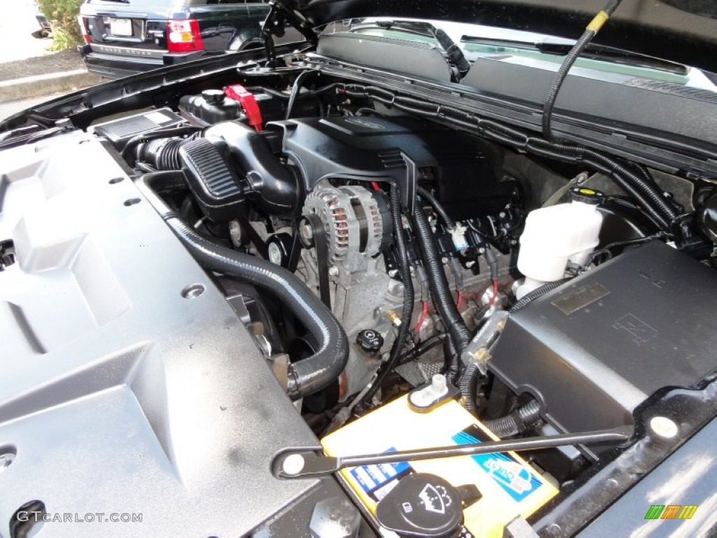 2007 GMC Sierra 1500 Denali Crew Cab 4WD 6.2 Liter OHV 16-Valve VVT Vortec V8 Engine Photo #51208061