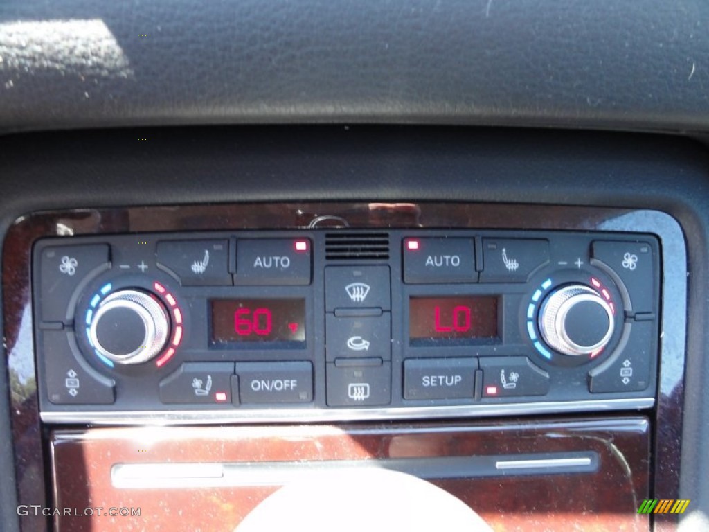 2010 Audi A8 L 4.2 quattro Controls Photo #51208436
