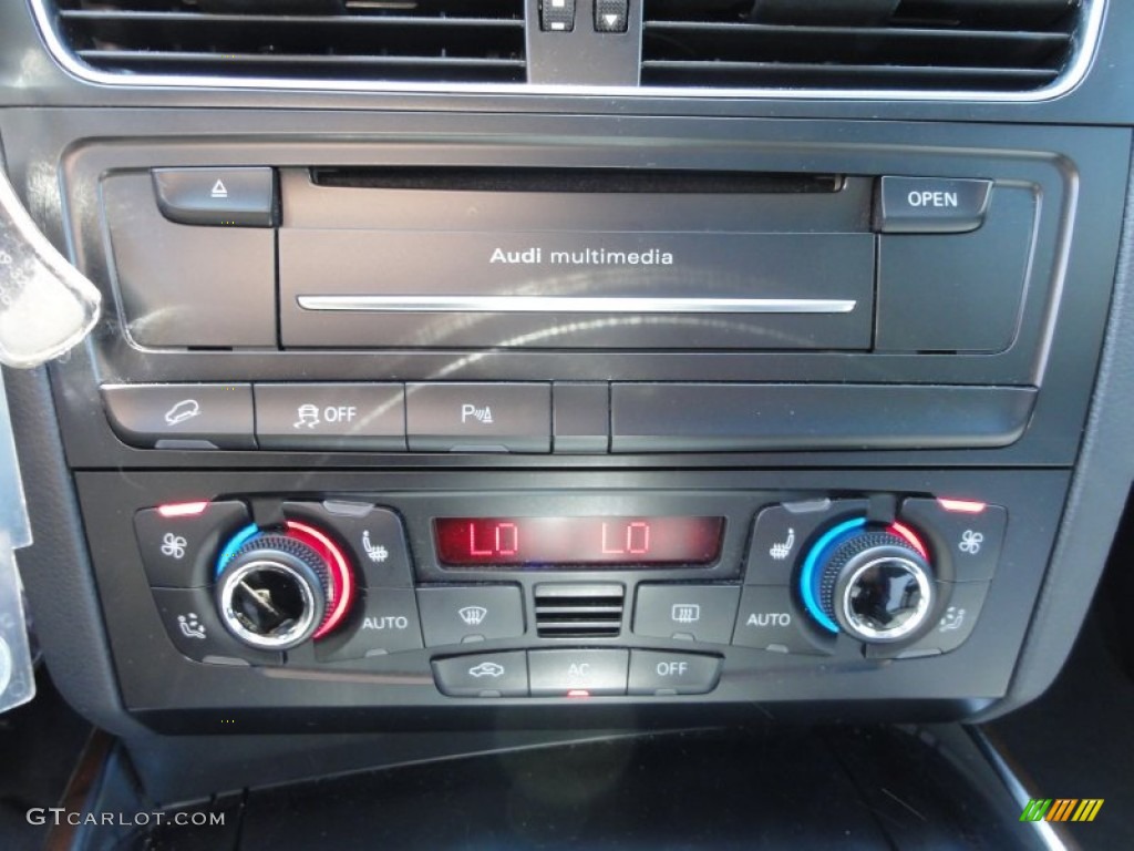 2011 Audi Q5 3.2 quattro Controls Photo #51209093