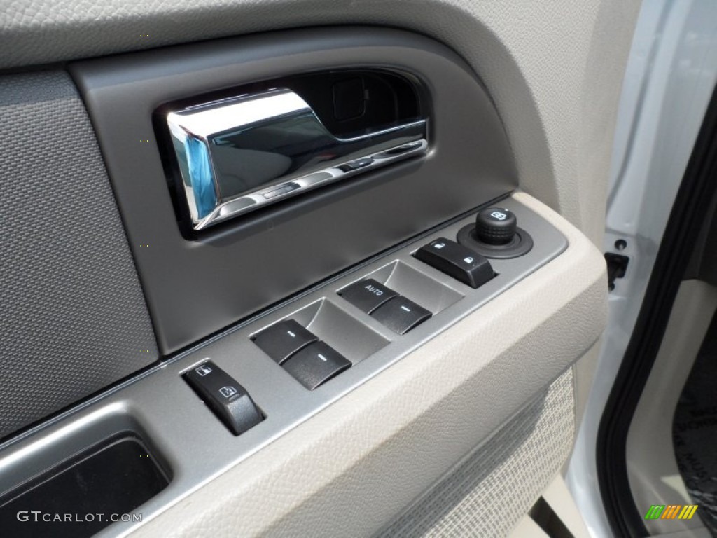 2011 Ford Expedition EL XL Controls Photo #51211493