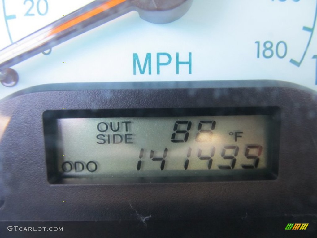 2004 Corolla LE - Impulse Red / Pebble Beige photo #15