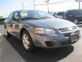 Magnesium Pearlcoat - Stratus SXT Sedan Photo No. 17