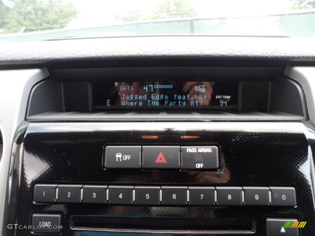 2011 Ford F150 FX2 SuperCab Controls Photo #51214961