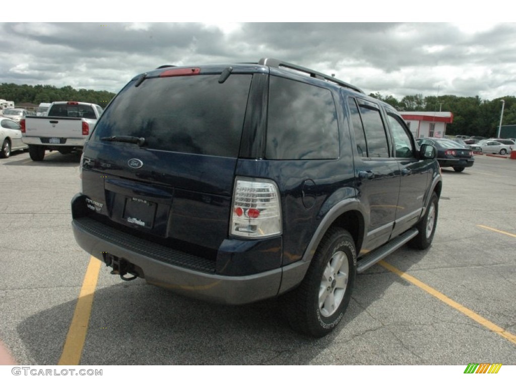 2004 Explorer XLT 4x4 - Dark Blue Pearl Metallic / Graphite photo #6